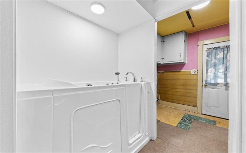 413 Prospect St, Connellsville, 15425, 3 Bedrooms Bedrooms, ,2 BathroomsBathrooms,Residential,For Sale,Prospect St,1745527