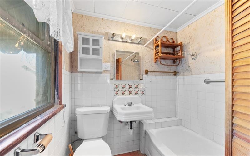 413 Prospect St, Connellsville, 15425, 3 Bedrooms Bedrooms, ,2 BathroomsBathrooms,Residential,For Sale,Prospect St,1745527