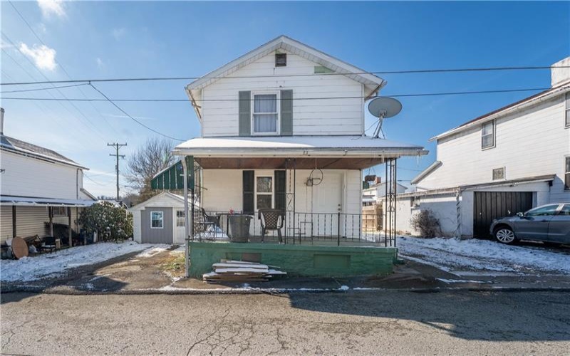 421 2nd St, Brownsville, 15417, 2 Bedrooms Bedrooms, ,1 BathroomBathrooms,Residential,For Sale,2nd St,1747557