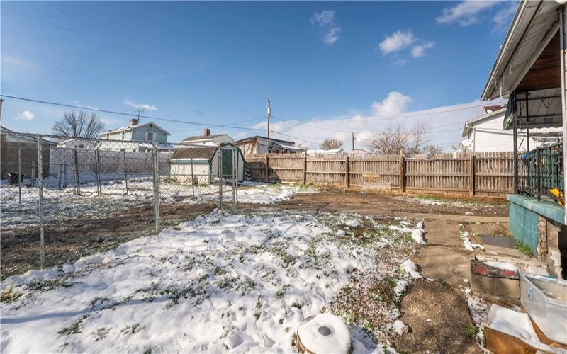 421 2nd St, Brownsville, 15417, 2 Bedrooms Bedrooms, ,1 BathroomBathrooms,Residential,For Sale,2nd St,1747557