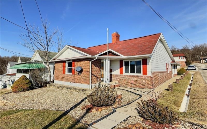449 Race St, Waynesburg, 15370, 3 Bedrooms Bedrooms, 9 Rooms Rooms,1.1 BathroomsBathrooms,Residential,For Sale,Race St,1740181