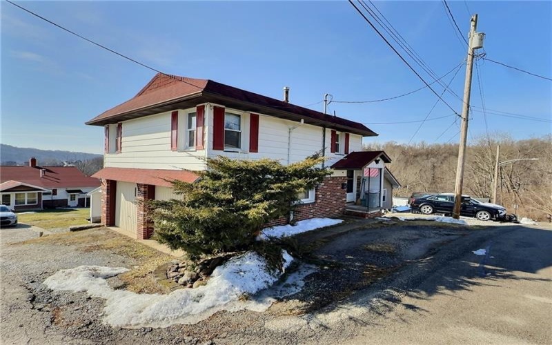 449 Race St, Waynesburg, 15370, 3 Bedrooms Bedrooms, 9 Rooms Rooms,1.1 BathroomsBathrooms,Residential,For Sale,Race St,1740181