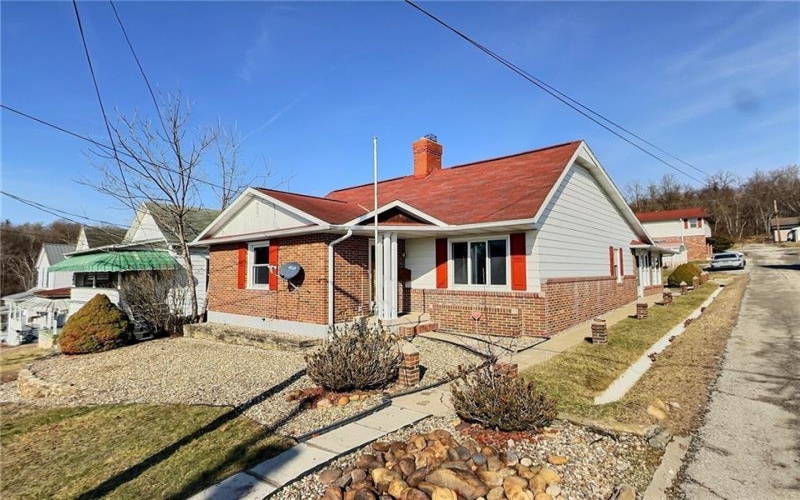 449 Race St, Waynesburg, 15370, 3 Bedrooms Bedrooms, 9 Rooms Rooms,1.1 BathroomsBathrooms,Residential,For Sale,Race St,1740181