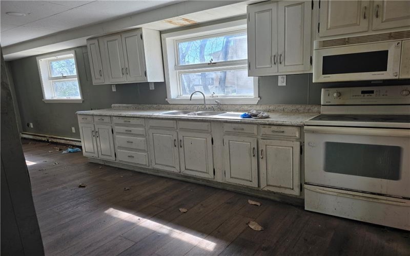 708 Lookout Avenue, Charleroi, 15022, ,Multi-unit,For Sale,Lookout Avenue,1747573