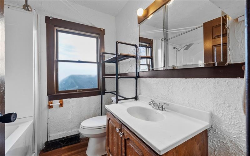 1739 Kimball Ave, New Kensington, 15068, ,Multi-unit,For Sale,Kimball Ave,1732649
