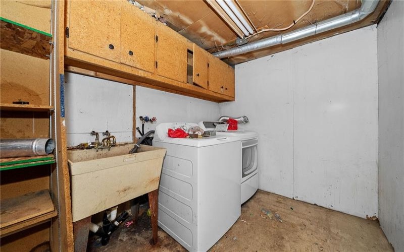 1739 Kimball Ave, New Kensington, 15068, ,Multi-unit,For Sale,Kimball Ave,1732649
