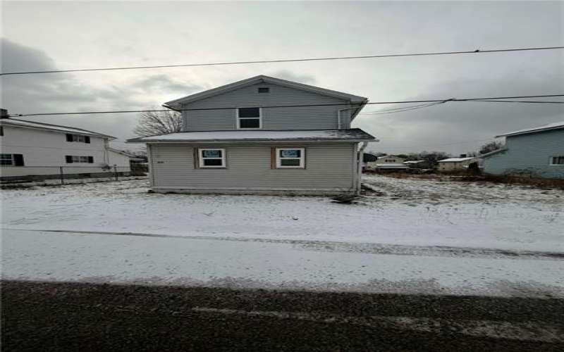 423 3rd St, Allison, 15413, 2 Bedrooms Bedrooms, ,1 BathroomBathrooms,Residential,For Sale,3rd St,1737024