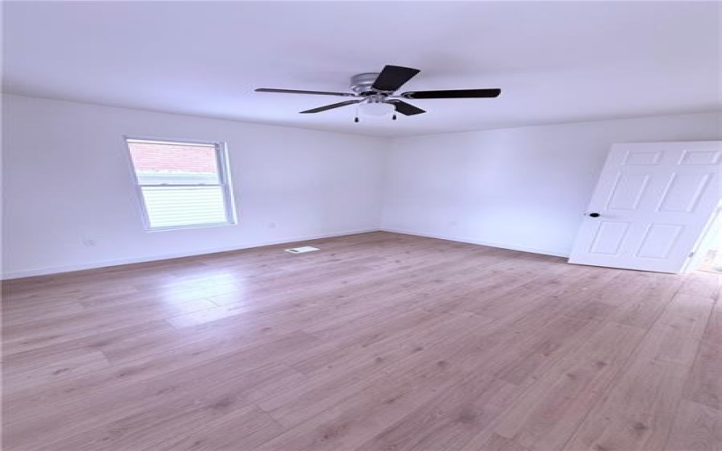 915 2nd St, Monessen, 15062, 3 Bedrooms Bedrooms, ,1 BathroomBathrooms,Residential,For Sale,2nd St,1740212