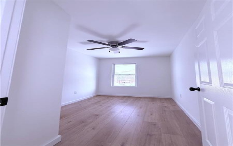 915 2nd St, Monessen, 15062, 3 Bedrooms Bedrooms, ,1 BathroomBathrooms,Residential,For Sale,2nd St,1740212