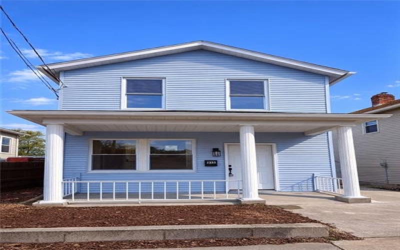 915 2nd St, Monessen, 15062, 3 Bedrooms Bedrooms, ,1 BathroomBathrooms,Residential,For Sale,2nd St,1740212