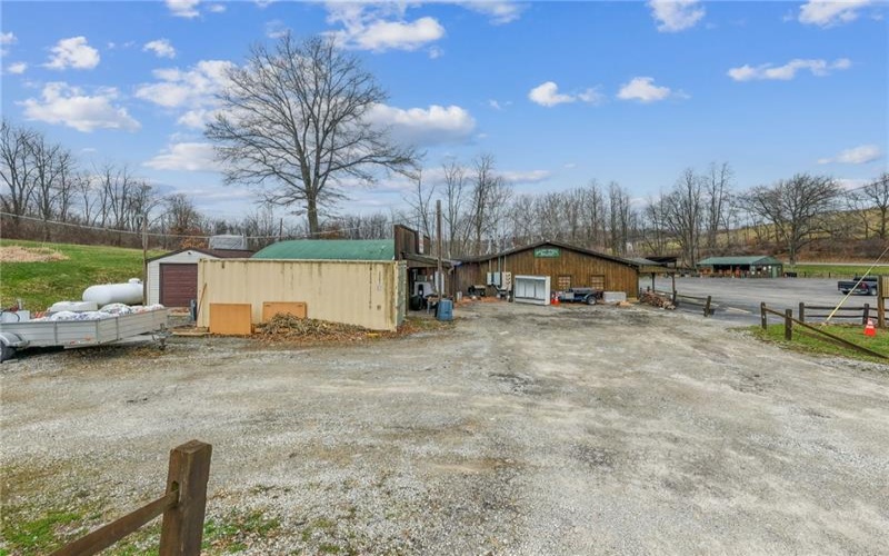 301 County Park Rd, Avella, 15312, ,Commercial-industrial-business,For Sale,County Park Rd,1745561
