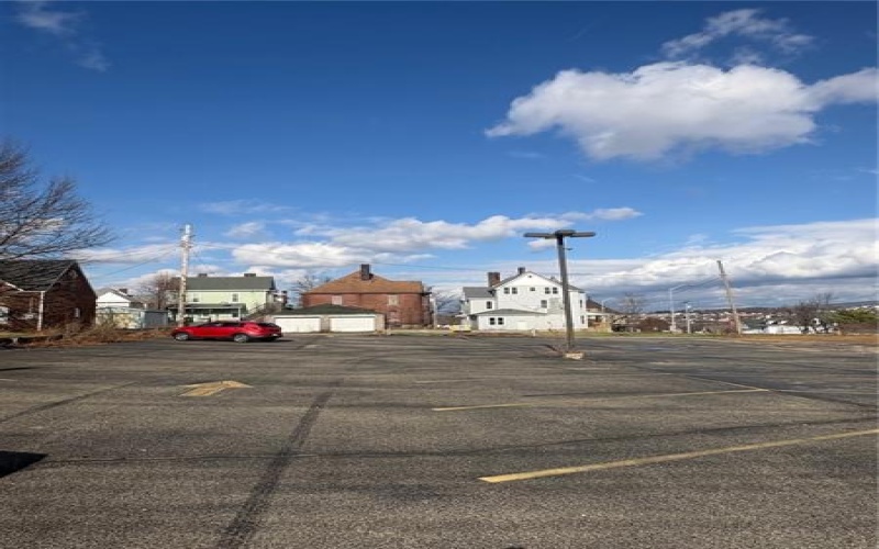 196 Main St, Uniontown, 15401, ,Farm-acreage-lot,For Sale,Main St,1742962