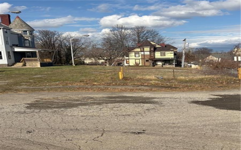196 Main St, Uniontown, 15401, ,Farm-acreage-lot,For Sale,Main St,1742962