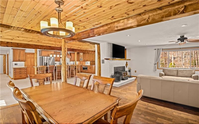 4514 Route 31, Somerset, 15501, 5 Bedrooms Bedrooms, ,2 BathroomsBathrooms,Residential,For Sale,Route 31,1745582