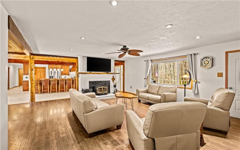 4514 Route 31, Somerset, 15501, 5 Bedrooms Bedrooms, ,2 BathroomsBathrooms,Residential,For Sale,Route 31,1745582
