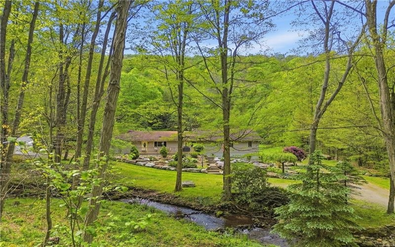 4514 Route 31, Somerset, 15501, 5 Bedrooms Bedrooms, ,2 BathroomsBathrooms,Residential,For Sale,Route 31,1745582