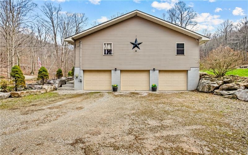 4514 Route 31, Somerset, 15501, 5 Bedrooms Bedrooms, ,2 BathroomsBathrooms,Residential,For Sale,Route 31,1745582