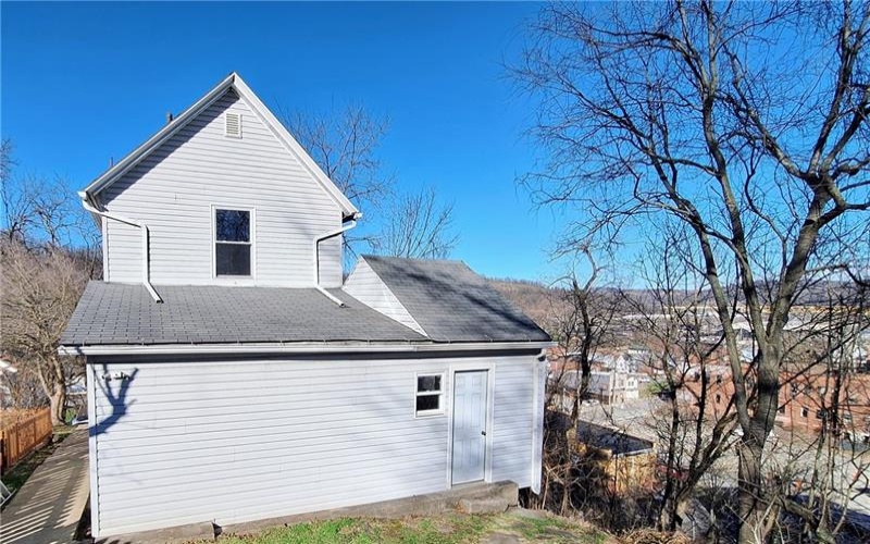354 Park Way, Monessen, 15062, 2 Bedrooms Bedrooms, ,1 BathroomBathrooms,Residential,For Sale,Park Way,1742997