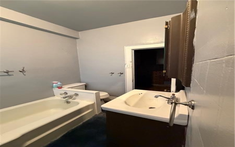 1028 Main St, Republic, 15475, 3 Bedrooms Bedrooms, 7 Rooms Rooms,1 BathroomBathrooms,Residential,For Sale,Main St,1747592