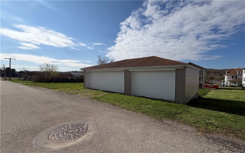1028 Main St, Republic, 15475, 3 Bedrooms Bedrooms, 7 Rooms Rooms,1 BathroomBathrooms,Residential,For Sale,Main St,1747592