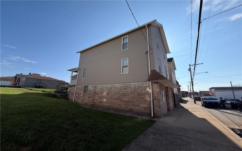 1028 Main St, Republic, 15475, 3 Bedrooms Bedrooms, 7 Rooms Rooms,1 BathroomBathrooms,Residential,For Sale,Main St,1747592