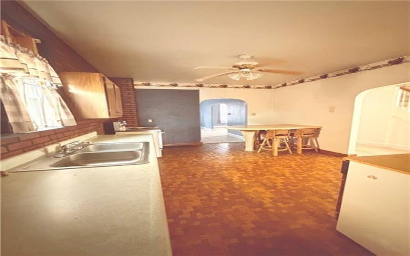 1028 Main St, Republic, 15475, 3 Bedrooms Bedrooms, 7 Rooms Rooms,1 BathroomBathrooms,Residential,For Sale,Main St,1747592