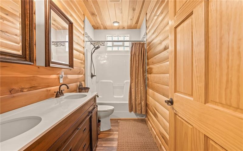 236 Chickadee Lane, Rockwood, 15557, 3 Bedrooms Bedrooms, ,3 BathroomsBathrooms,Residential,For Sale,Chickadee Lane,1743027