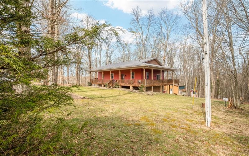 236 Chickadee Lane, Rockwood, 15557, 3 Bedrooms Bedrooms, ,3 BathroomsBathrooms,Residential,For Sale,Chickadee Lane,1743027
