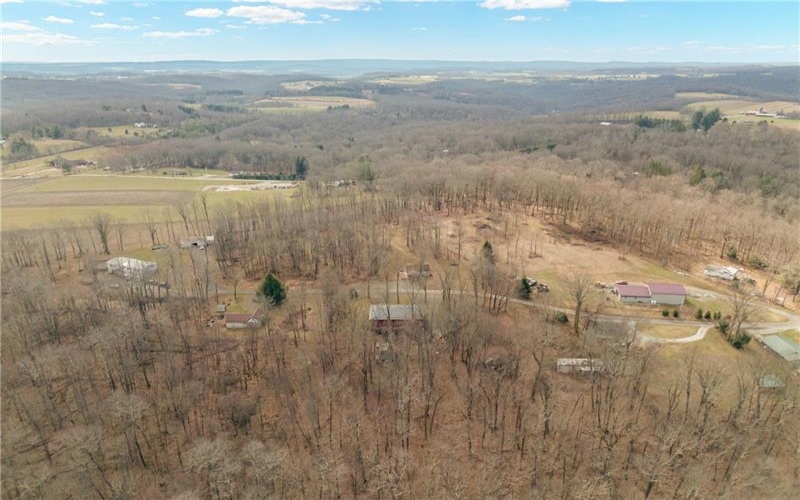 236 Chickadee Lane, Rockwood, 15557, 3 Bedrooms Bedrooms, ,3 BathroomsBathrooms,Residential,For Sale,Chickadee Lane,1743027
