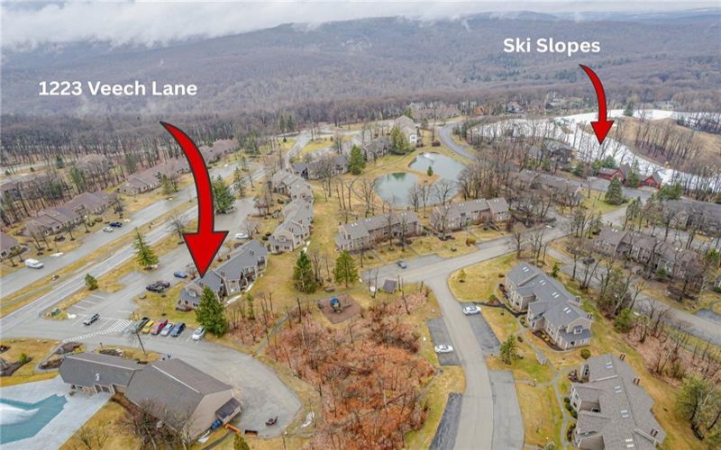1223 Veech Lane, Hidden Valley, 15502, 1 Bedroom Bedrooms, 6 Rooms Rooms,0.2 BathroomBathrooms,Residential,For Sale,Veech Lane,1747596