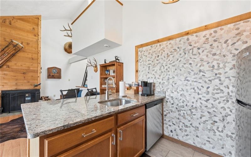 1223 Veech Lane, Hidden Valley, 15502, 1 Bedroom Bedrooms, 6 Rooms Rooms,0.2 BathroomBathrooms,Residential,For Sale,Veech Lane,1747596