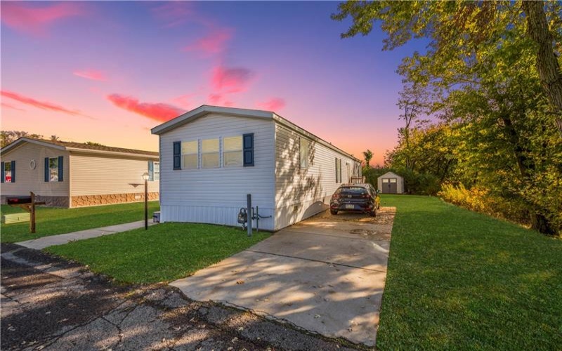 2 Roundtop Drive, Finleyville, 15332, 3 Bedrooms Bedrooms, ,2 BathroomsBathrooms,Residential,For Sale,Roundtop Drive,1737050