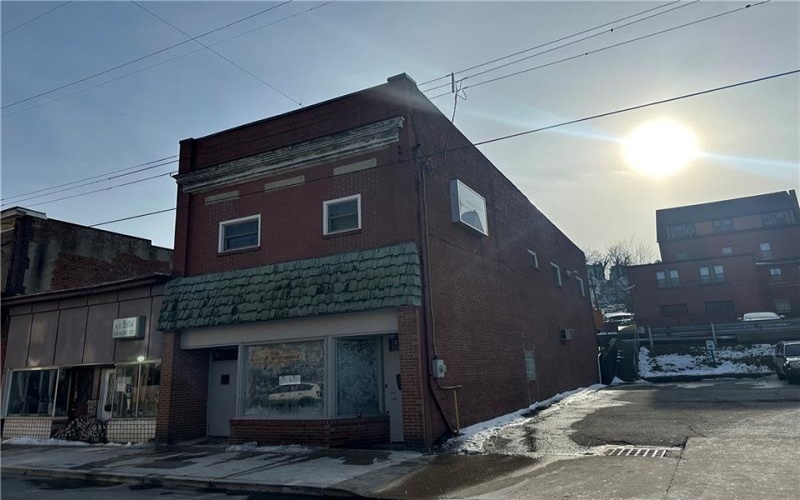 623 Fallowfield Avenue, Charleroi, 15022, ,Multi-unit,For Sale,Fallowfield Avenue,1740232