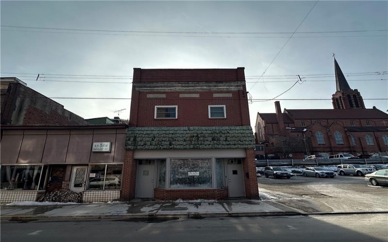 623 Fallowfield Avenue, Charleroi, 15022, ,Multi-unit,For Sale,Fallowfield Avenue,1740232