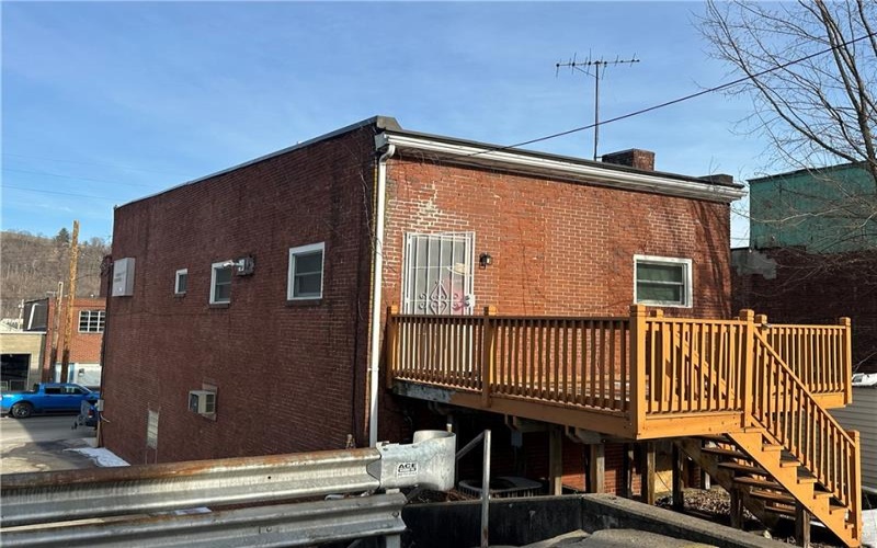 623 Fallowfield Avenue, Charleroi, 15022, ,Multi-unit,For Sale,Fallowfield Avenue,1740232