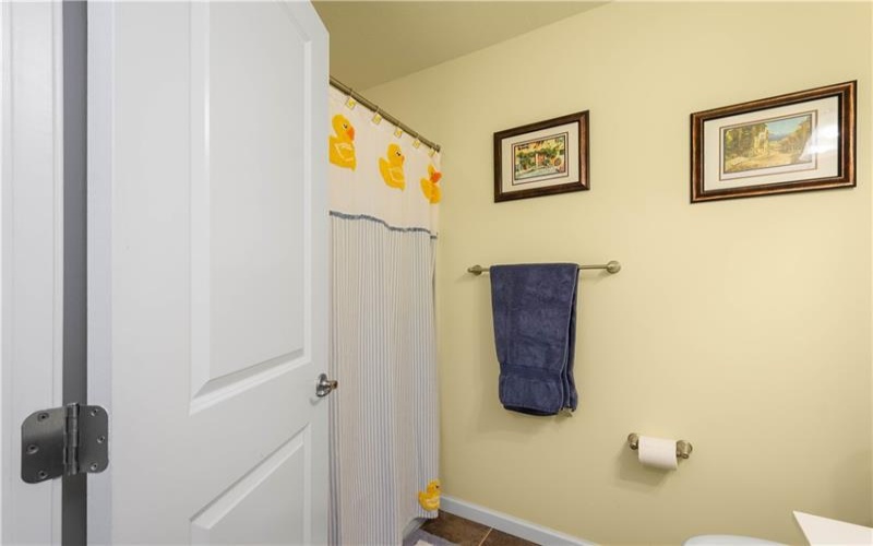 1171 Bayberry Drive, Canonsburg, 15317, 3 Bedrooms Bedrooms, 8 Rooms Rooms,2.1 BathroomsBathrooms,Residential,For Sale,Bayberry Drive,1727048