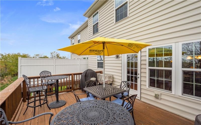 1171 Bayberry Drive, Canonsburg, 15317, 3 Bedrooms Bedrooms, 8 Rooms Rooms,2.1 BathroomsBathrooms,Residential,For Sale,Bayberry Drive,1727048