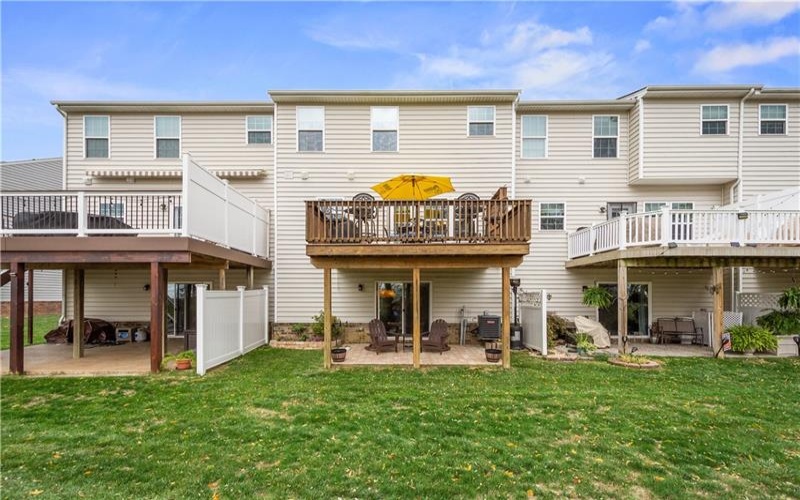 1171 Bayberry Drive, Canonsburg, 15317, 3 Bedrooms Bedrooms, 8 Rooms Rooms,2.1 BathroomsBathrooms,Residential,For Sale,Bayberry Drive,1727048