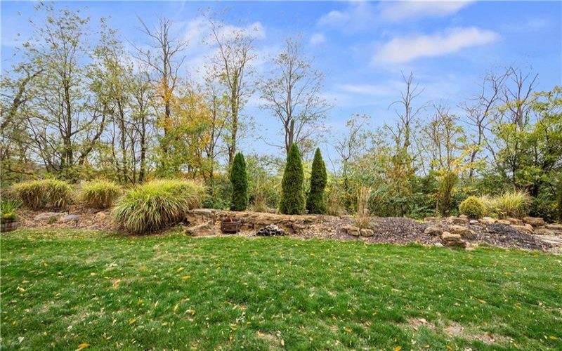 1171 Bayberry Drive, Canonsburg, 15317, 3 Bedrooms Bedrooms, 8 Rooms Rooms,2.1 BathroomsBathrooms,Residential,For Sale,Bayberry Drive,1727048