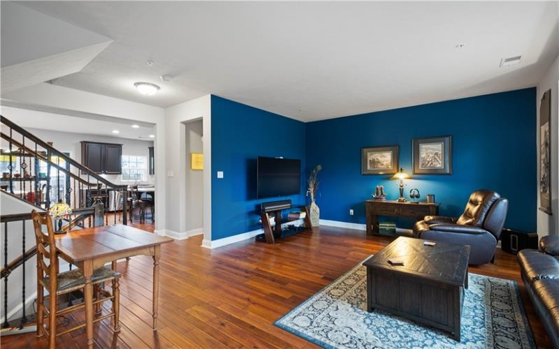 1171 Bayberry Drive, Canonsburg, 15317, 3 Bedrooms Bedrooms, 8 Rooms Rooms,2.1 BathroomsBathrooms,Residential,For Sale,Bayberry Drive,1727048