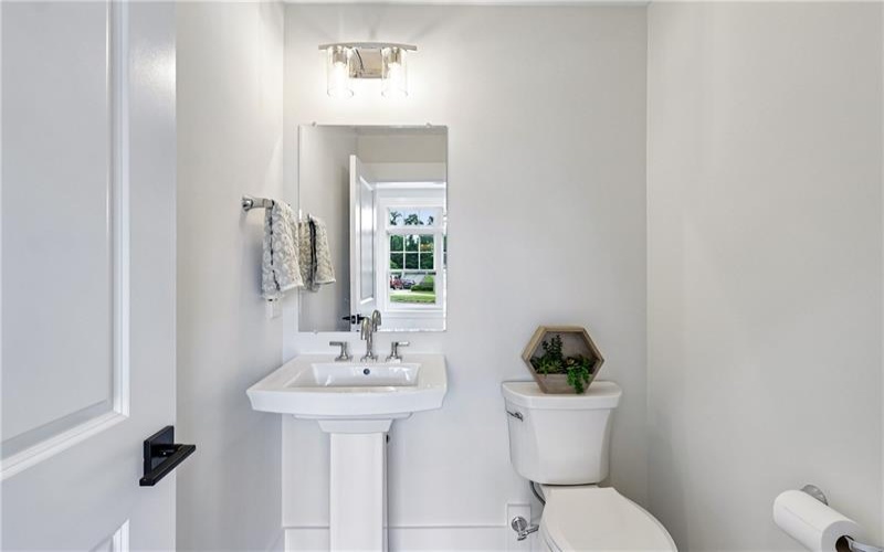 416 Magnolia Drive, Venetia, 15367, 3 Bedrooms Bedrooms, ,2.1 BathroomsBathrooms,Residential,For Sale,Magnolia Drive,1732771