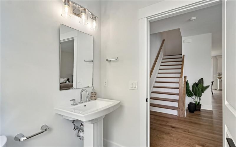 416 Magnolia Drive, Venetia, 15367, 3 Bedrooms Bedrooms, ,2.1 BathroomsBathrooms,Residential,For Sale,Magnolia Drive,1732771