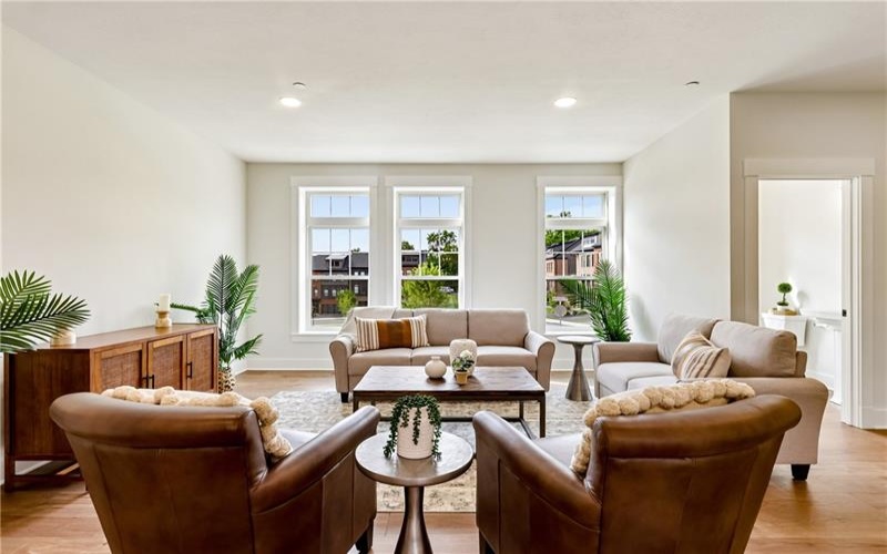 416 Magnolia Drive, Venetia, 15367, 3 Bedrooms Bedrooms, ,2.1 BathroomsBathrooms,Residential,For Sale,Magnolia Drive,1732771
