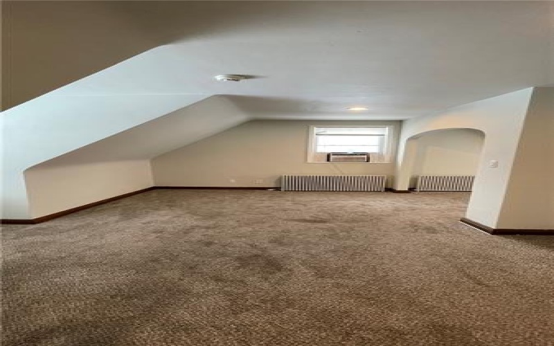 814 Green St, Greensburg, 15601, 2 Bedrooms Bedrooms, ,1 BathroomBathrooms,Lease,For Rent,Green St,1743072
