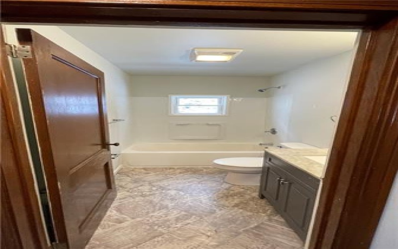 814 Green St, Greensburg, 15601, 2 Bedrooms Bedrooms, ,1 BathroomBathrooms,Lease,For Rent,Green St,1743072