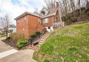 814 Green St, Greensburg, 15601, 2 Bedrooms Bedrooms, ,1 BathroomBathrooms,Lease,For Rent,Green St,1743072