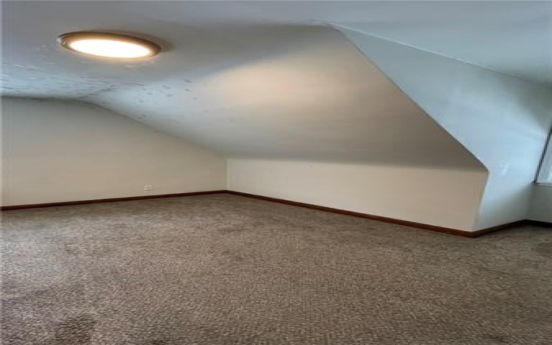 814 Green St, Greensburg, 15601, 2 Bedrooms Bedrooms, ,1 BathroomBathrooms,Lease,For Rent,Green St,1743072