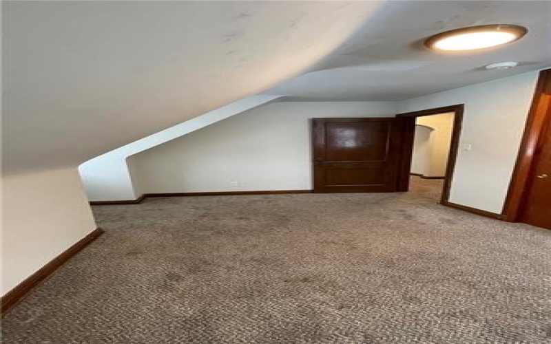 814 Green St, Greensburg, 15601, 2 Bedrooms Bedrooms, ,1 BathroomBathrooms,Lease,For Rent,Green St,1743072