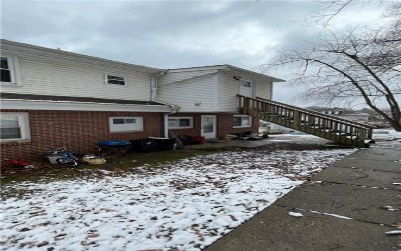 814 Green St, Greensburg, 15601, 2 Bedrooms Bedrooms, ,1 BathroomBathrooms,Lease,For Rent,Green St,1743072