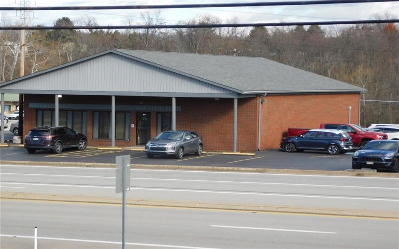 632 Pittsburgh Rd, Uniontown, 15401, ,Commercial-industrial-business,For Sale,Pittsburgh Rd,1732847